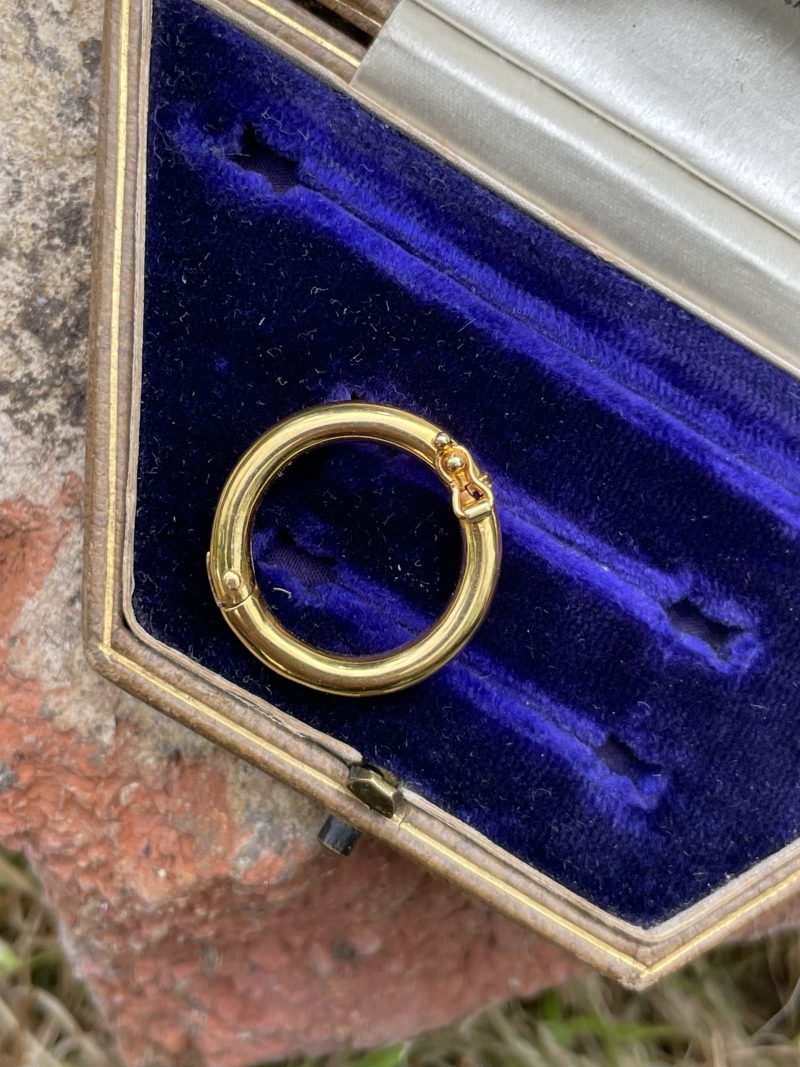 Round Chain Connector Clasp 21ct Gold