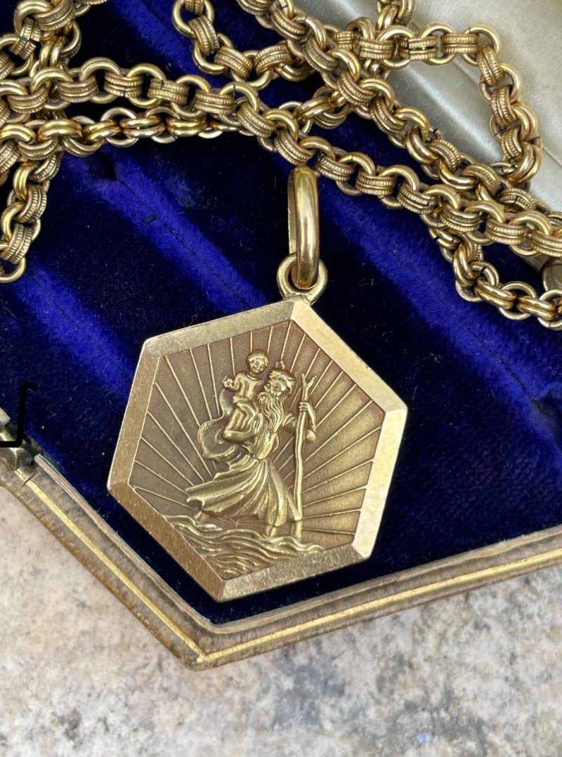 Vintage 18ct Gold St Christopher Charm