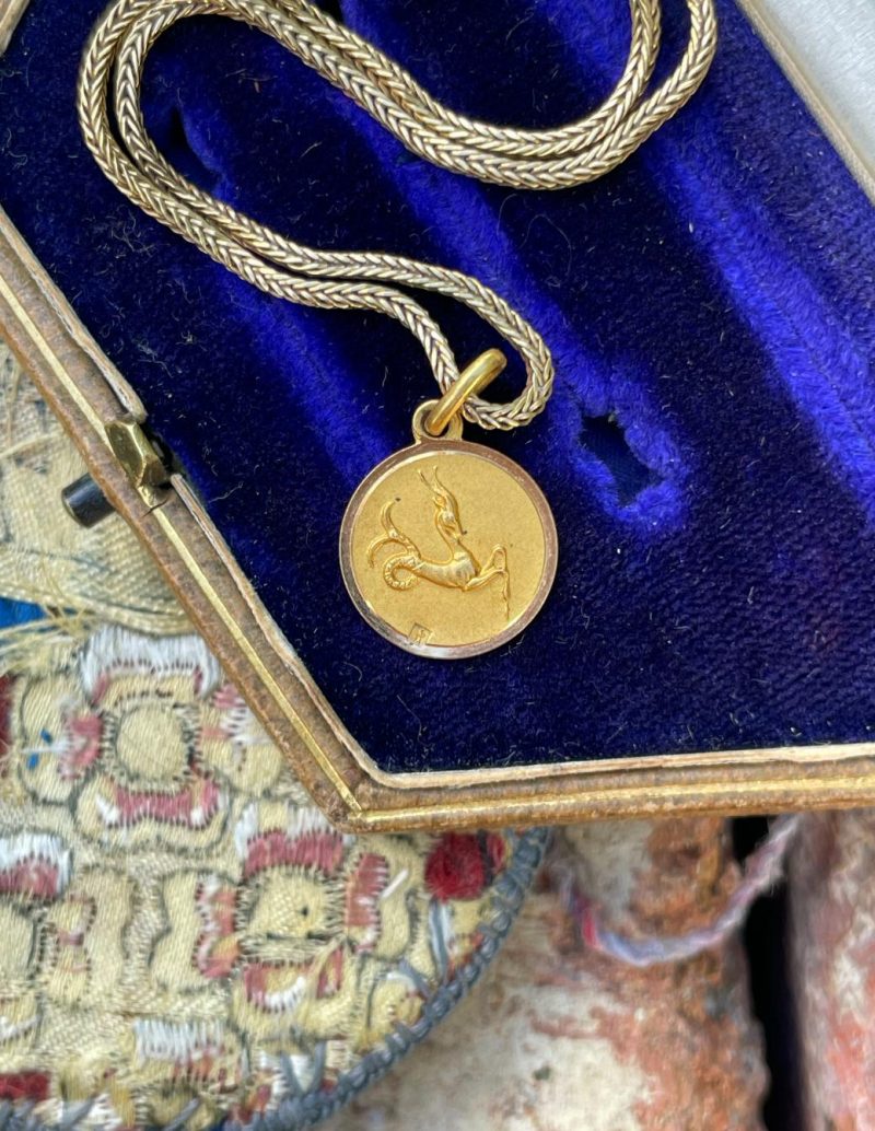 Vintage Zodiac Capricorn Charm in 18ct Yellow Gold